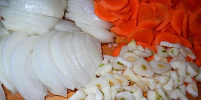 Рецепт кролика тушеного в лимонном маринаде