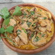 Рецепт Куриного филе тушеного в сметане