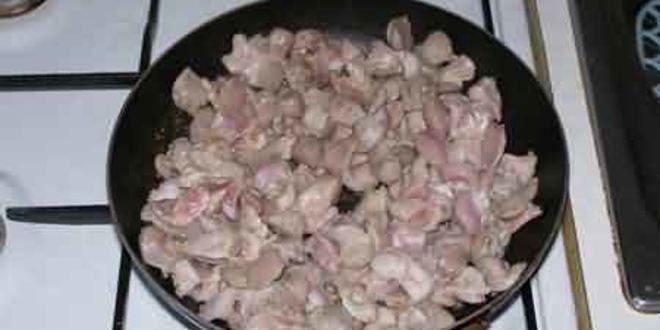 Рецепт куриных желудочков с овощами