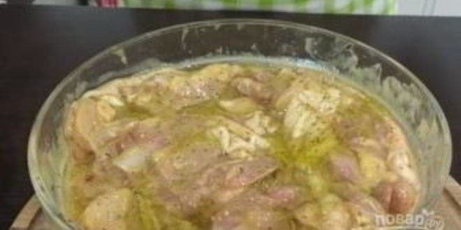 Рецепт запеченных бедрышек без косточки в духовке