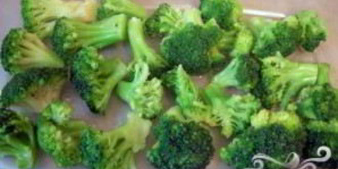Рецепт брокколи, запеченной в твороге