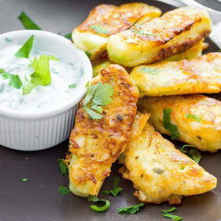 Рецепт Кабачков в йогуртовом кляре с сыром