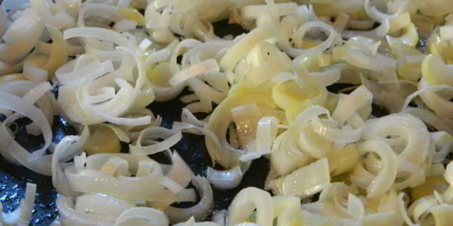 Рецепт капусты с печенью и сыром