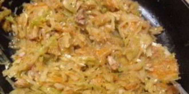 Рецепт свежей капусты тушеной с курицей