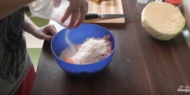 Рецепт тушеной капусты с фаршем в мультиварке