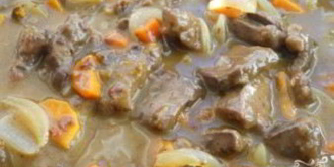 Рецепт говяжьей печени тушеной с луком и морковью