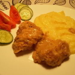 Рецепт Говяжьей печени в сметанном соусе