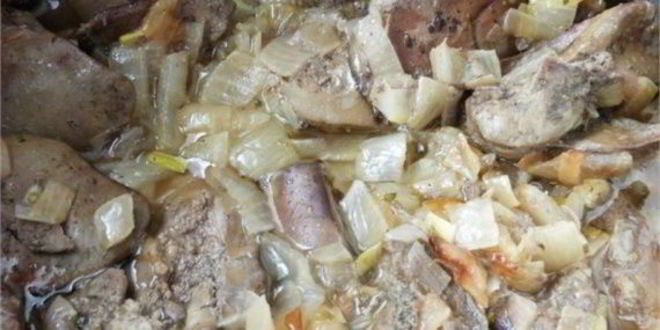 Рецепт куриной печени по-строгановски
