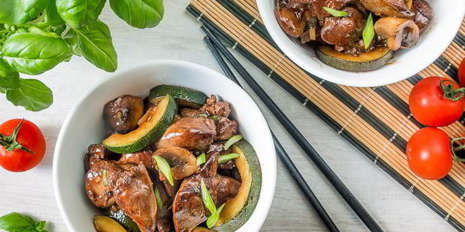 Рецепт куриной печени с овощами в азиатском соусе