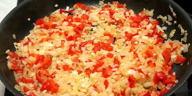 Рецепт куриной печени в сливочном соусе