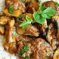 Рецепт Куриной печенки с грибами и белым вином