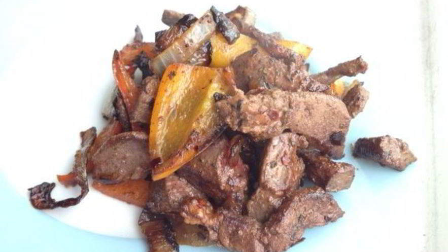 Рецепт печени со сладким перцем и беконом