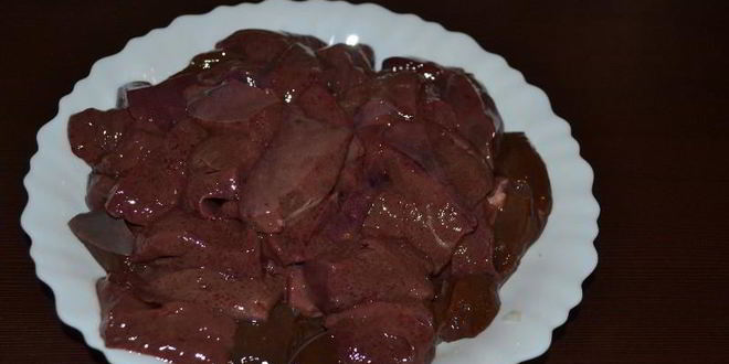 Рецепт свиной печени в сметане в мультиварке