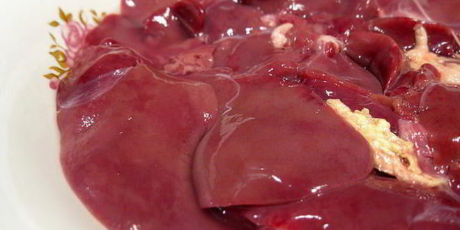 Рецепт тушеной куриной печени с яблоками