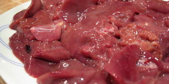 Рецепт тушеной куриной печени с яблоками