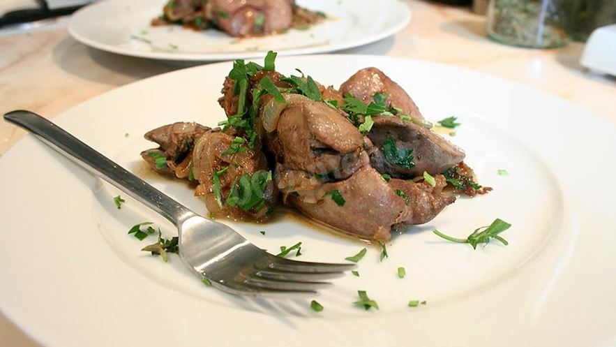 Рецепт утиной печени с луком