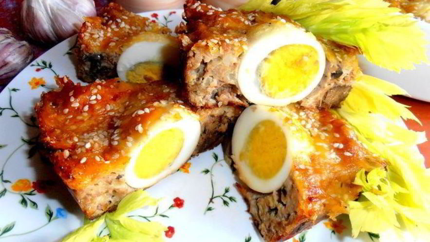 Рецепт воскресного мясного кольца с печенью и грибами