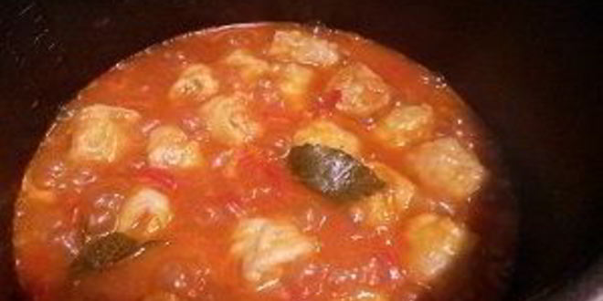 Рецепт ленивых пельменей в овощном соусе