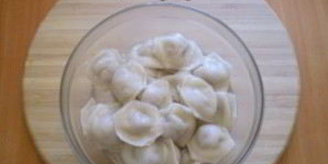 Рецепт пельменей под соусом