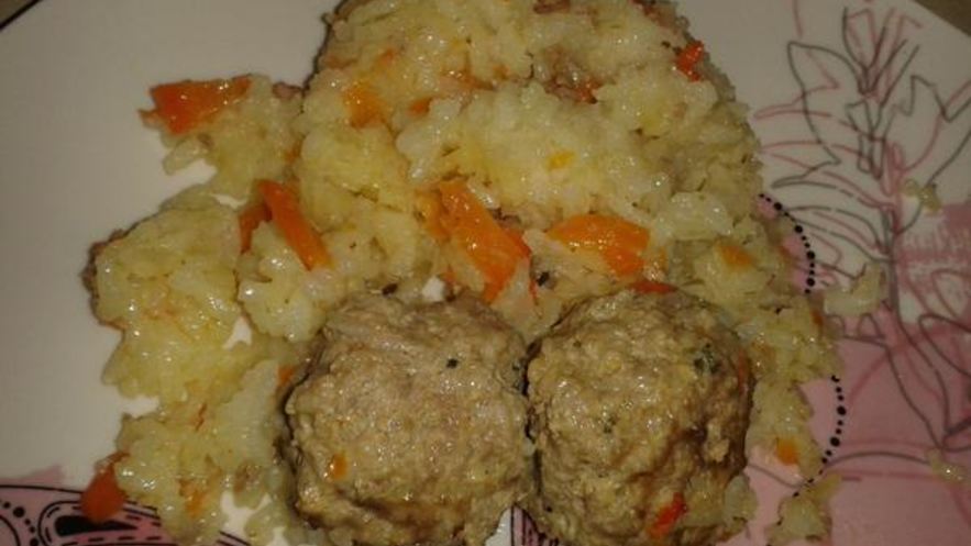 Рецепт плова с фрикадельками