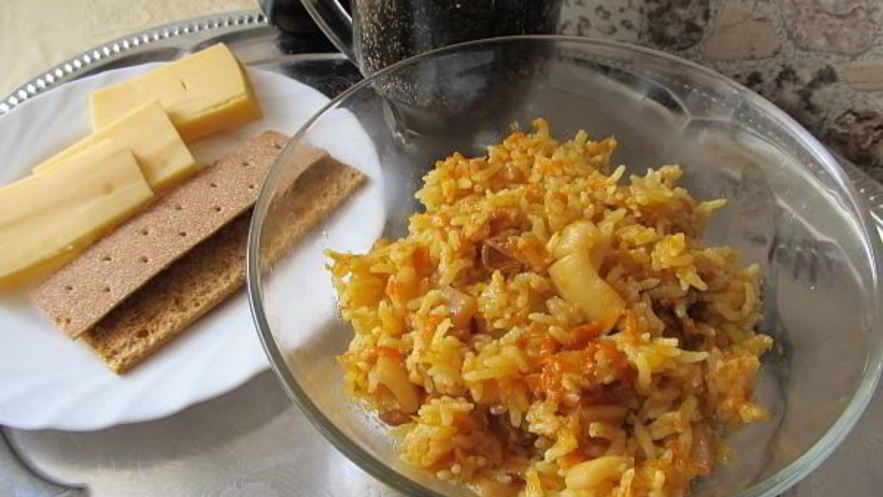 Рецепт плова с кальмарами в мультиварке