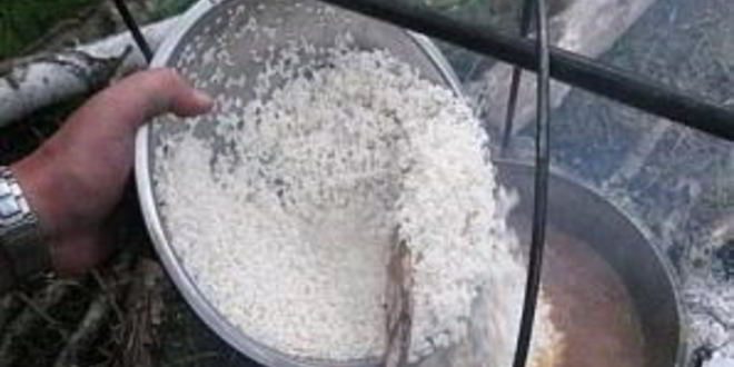 Рецепт плова с тушенкой