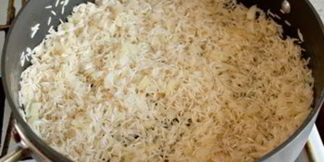 Рецепт рисового пилава с курицей и миндалем