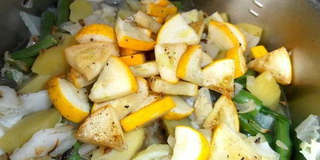 Рецепт ароматного рагу с колбасками