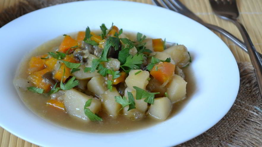 Рецепт овощного рагу с баклажанами