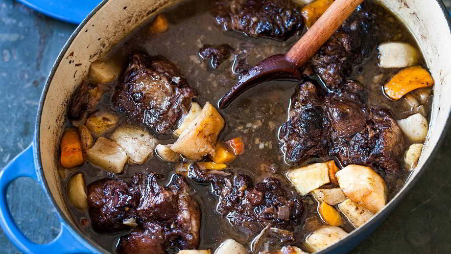 Рецепт рагу из говяжьих хвостов