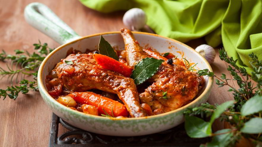 Рецепт рагу из кролика со сливами