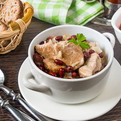 Рецепт Рагу из свиной вырезки с фасолью