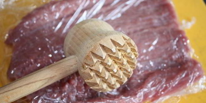 Рецепт рулета из говядины с рагу из кабачков