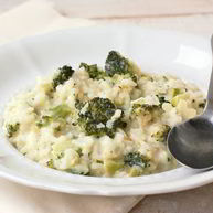 Рецепт Ризотто с брокколи и поджаренными орешками кешью