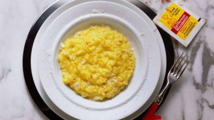 Рецепт ризотто с двумя видами сыра и шафраном