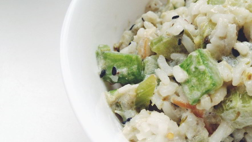 Рецепт ризотто с цуккини и черным кунжутом