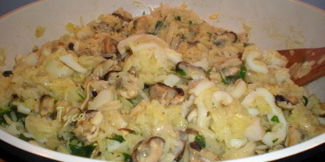 Рецепт желтого ризотто с морепродуктами