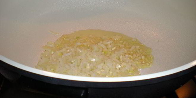 Рецепт желтого ризотто с морепродуктами