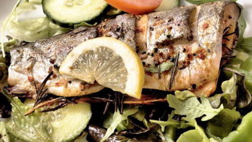 Рецепт форели, запеченной с укропом и лимоном