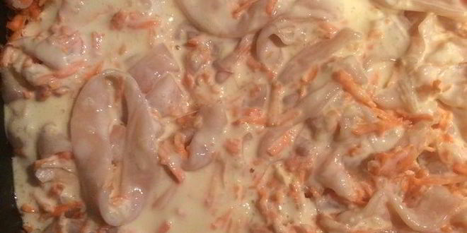 Рецепт кальмаров, запеченных с овощами и сыром