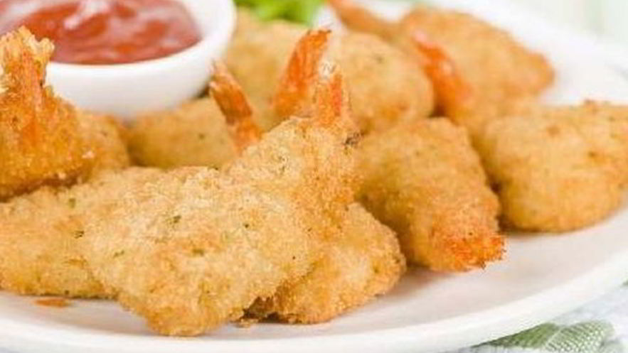Рецепт хрустящих креветок в панировке