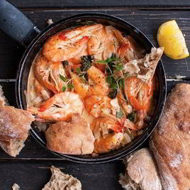 Рецепт Креветок в винном соусе