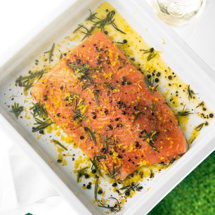 Рецепт Лосося с можжевельником и розмарином