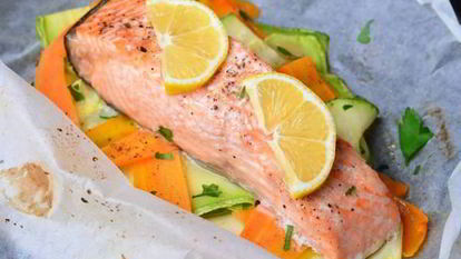 Рецепт Лосося запеченного с овощами