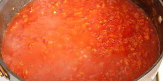 Рецепт острых кальмаров в красном соусе