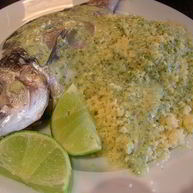 Рецепт Рыбы с соусом из кориандра, лайма и кокосового молока