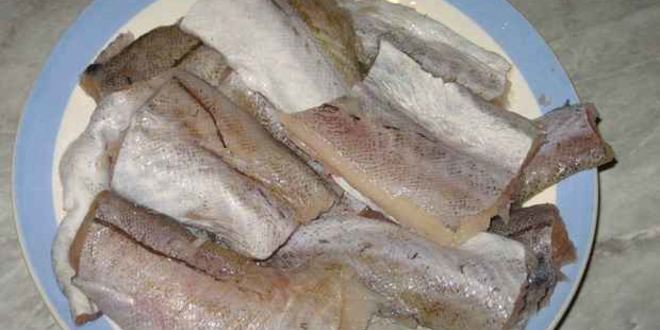 Рецепт рыбы тушеной в молоке с луком