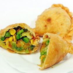 Рецепт Вегетарианских жареных самосов с овощами и кешью