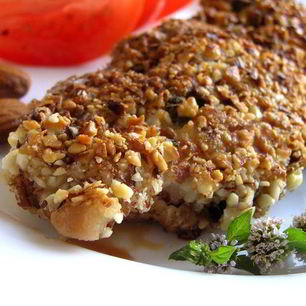 Рецепт Шницеля с мятой, миндалем и кедровыми орешками