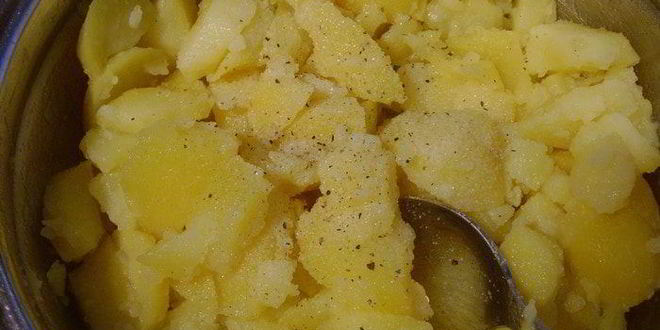 Рецепт венского шницеля с картофельным салатом